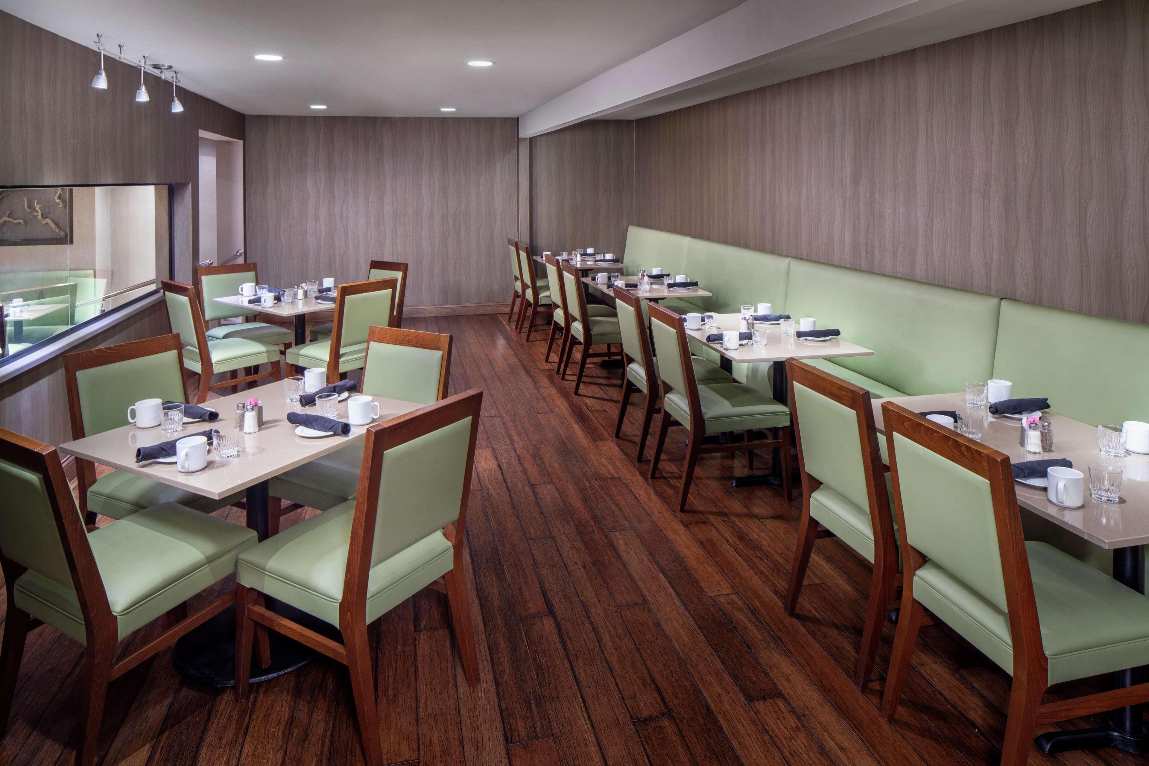Doubletree By Hilton Cleveland East Beachwood Eksteriør billede
