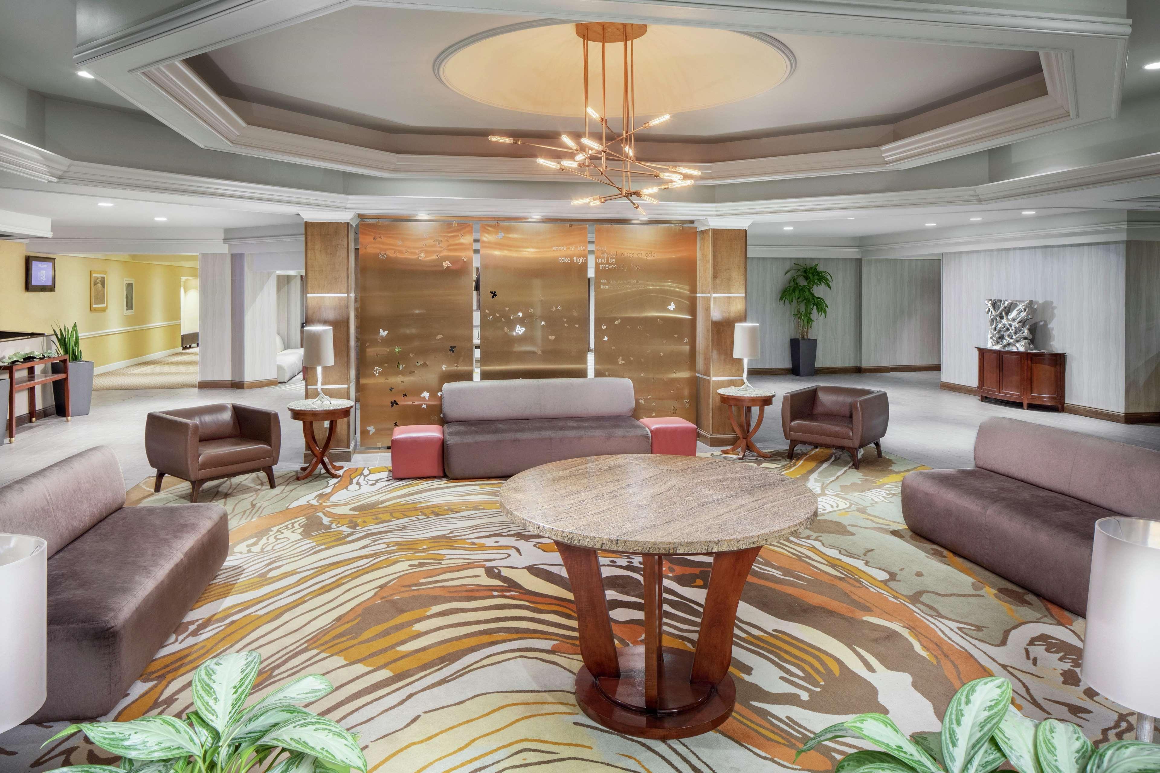 Doubletree By Hilton Cleveland East Beachwood Eksteriør billede