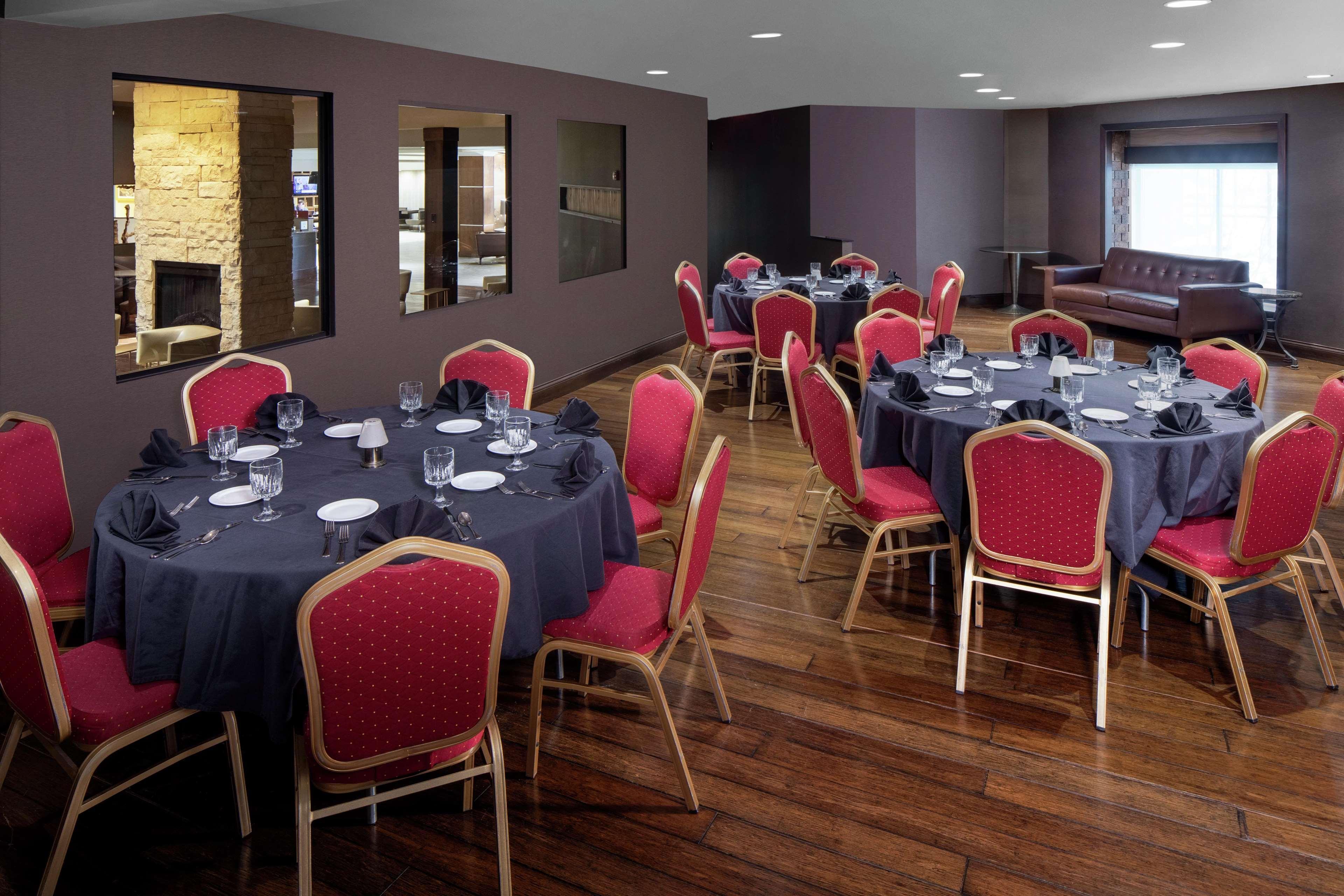 Doubletree By Hilton Cleveland East Beachwood Eksteriør billede