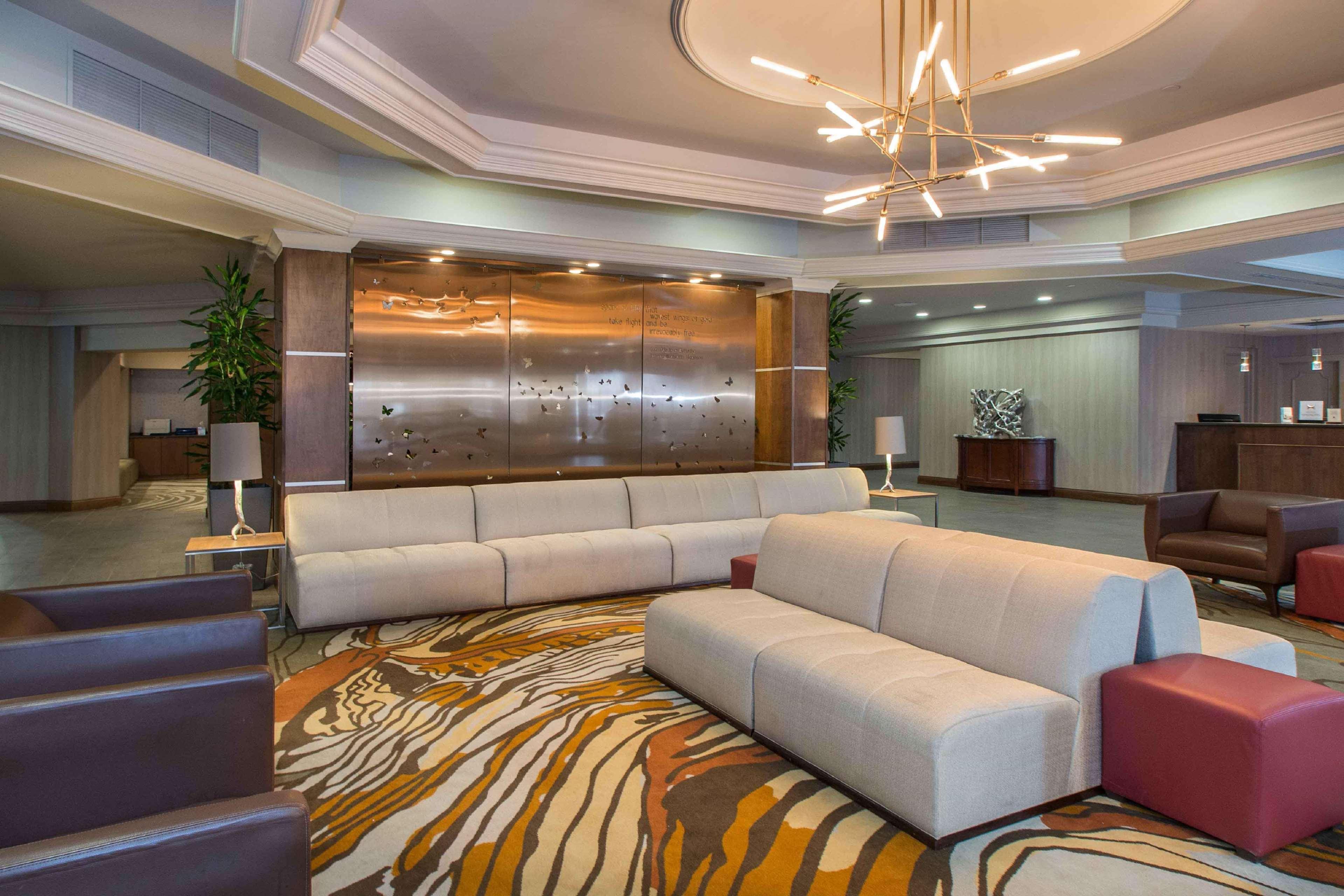Doubletree By Hilton Cleveland East Beachwood Eksteriør billede