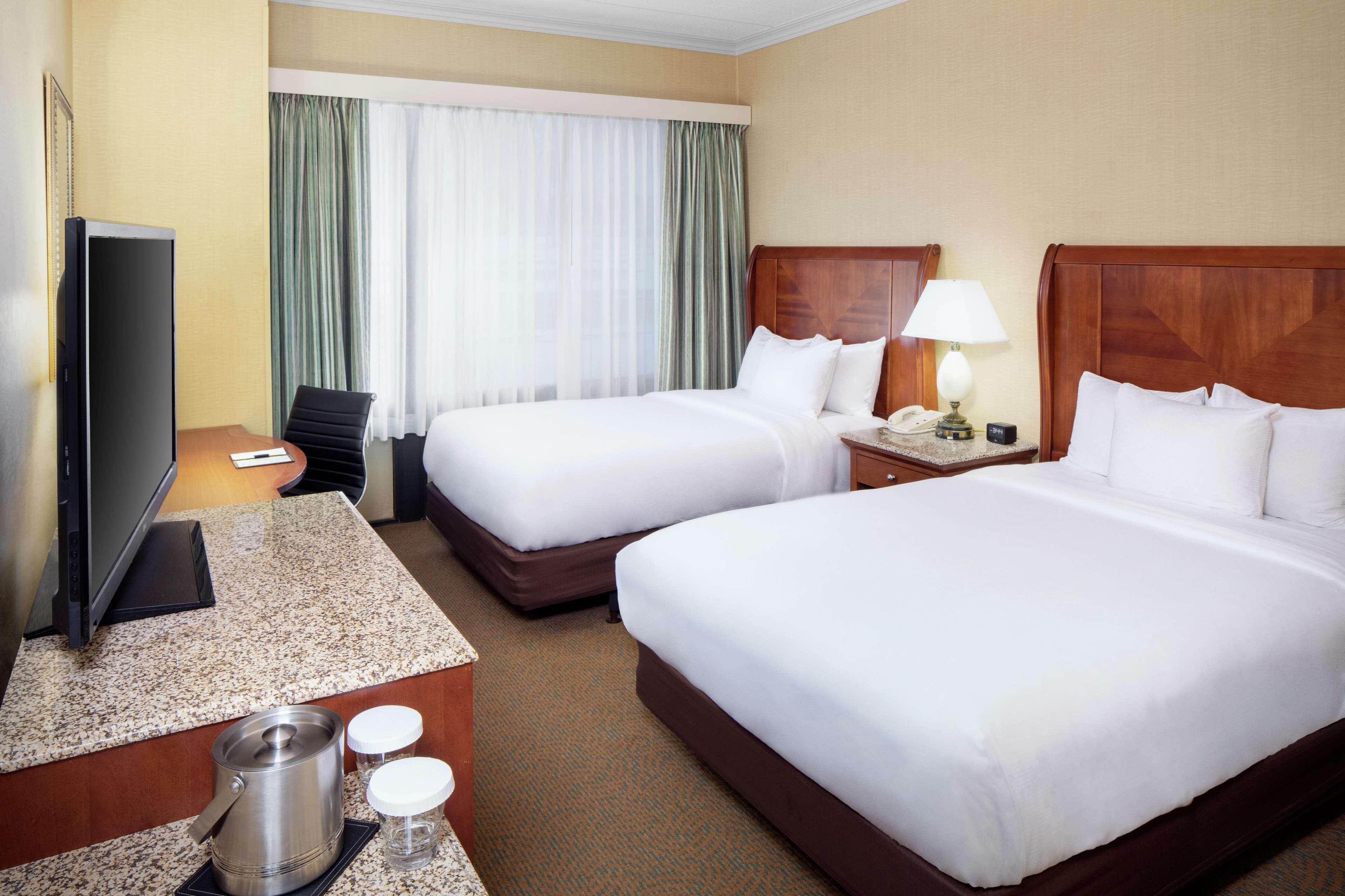 Doubletree By Hilton Cleveland East Beachwood Eksteriør billede