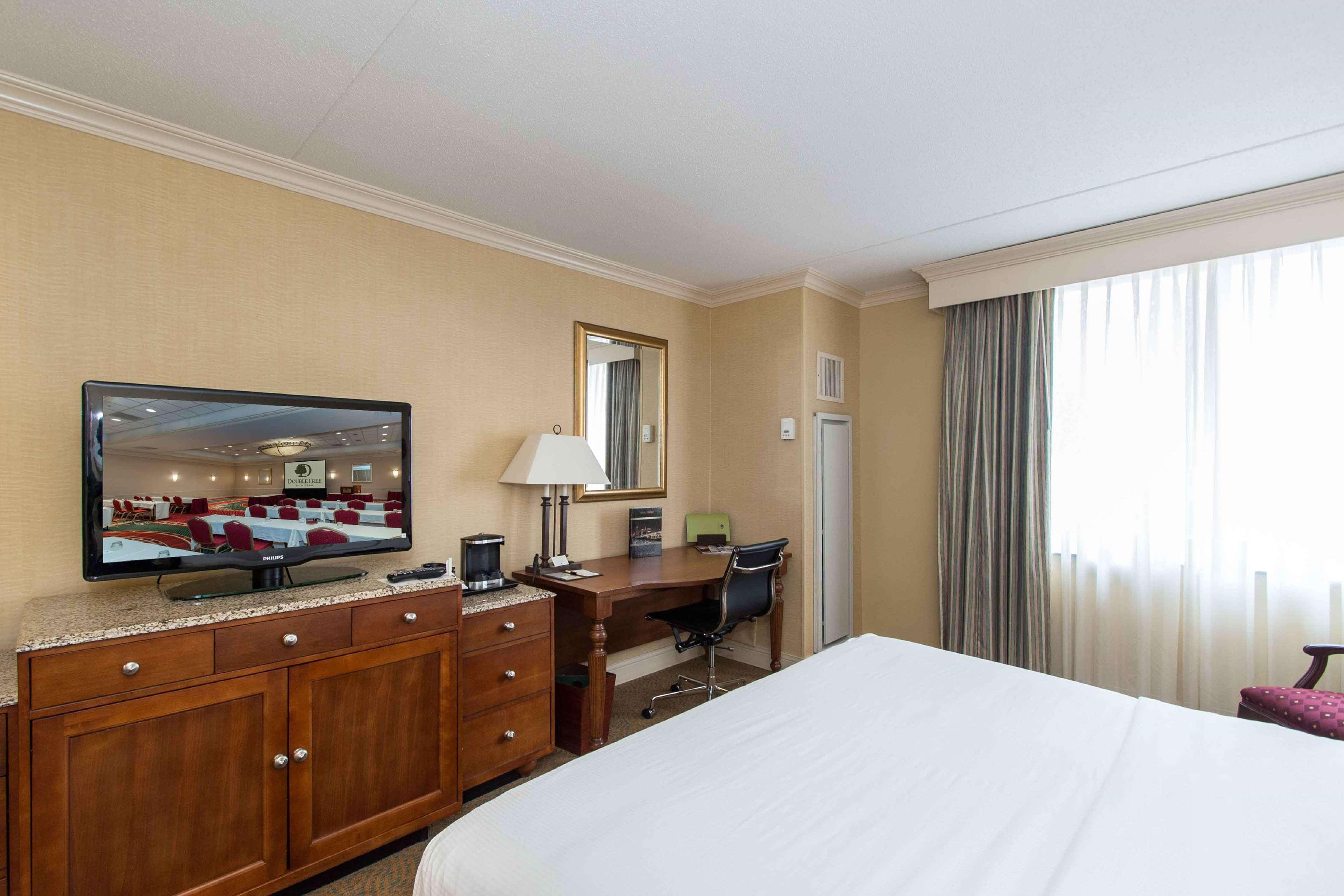 Doubletree By Hilton Cleveland East Beachwood Eksteriør billede