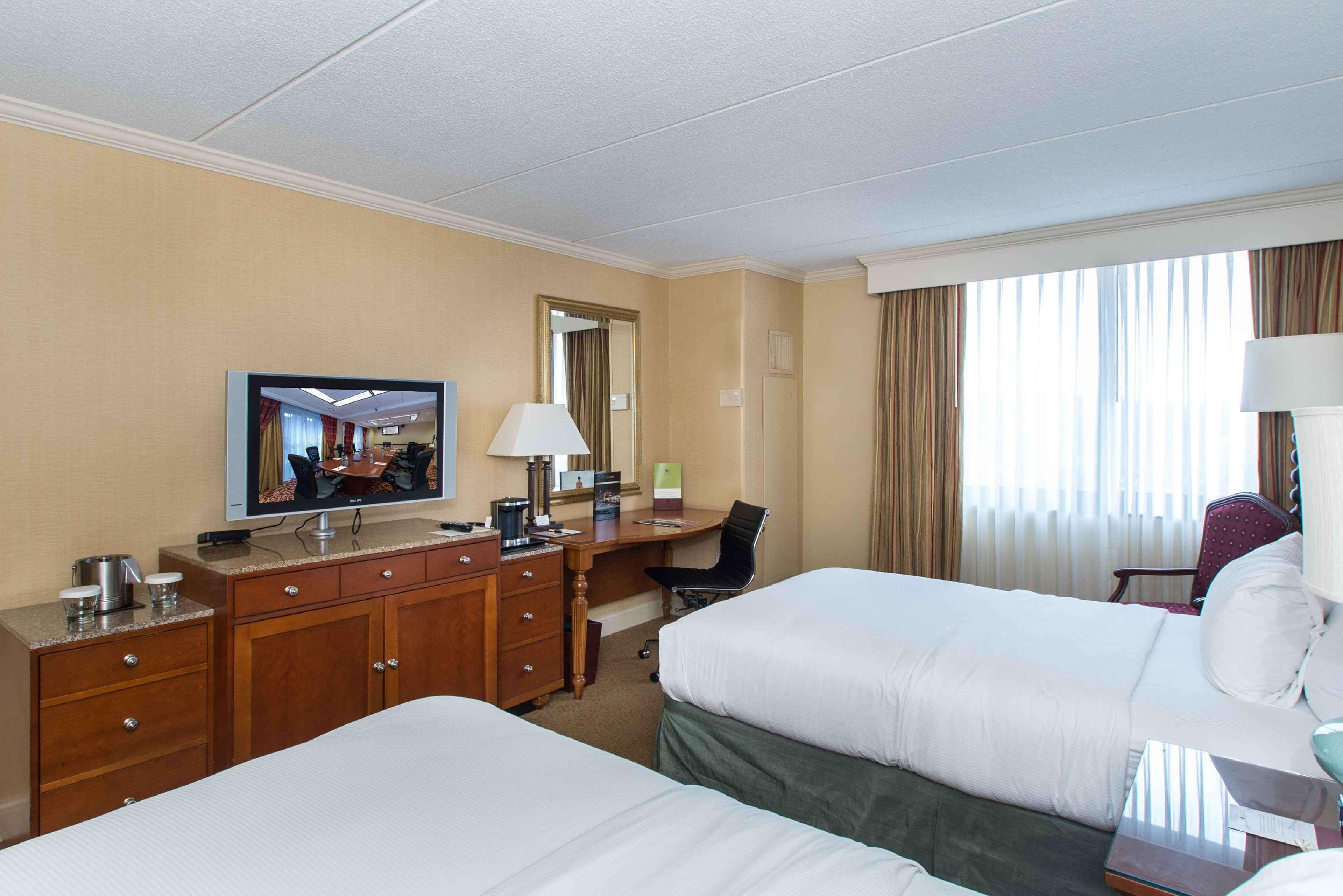 Doubletree By Hilton Cleveland East Beachwood Eksteriør billede